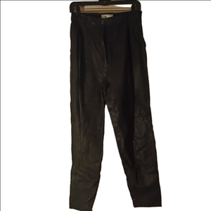La Vogue Vintage Textured Black Leather Pants. Vintage Size 10.